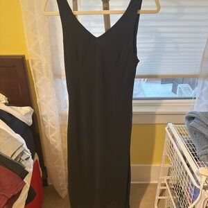 Elegant Black Sleeveless Dress